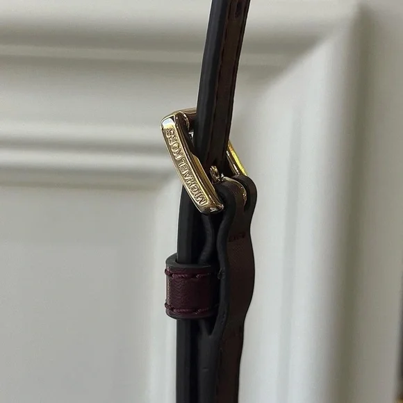 NWT Michael Kors Jet Set Travel Small Logo Crossbody Bag - Picture 4 of 7